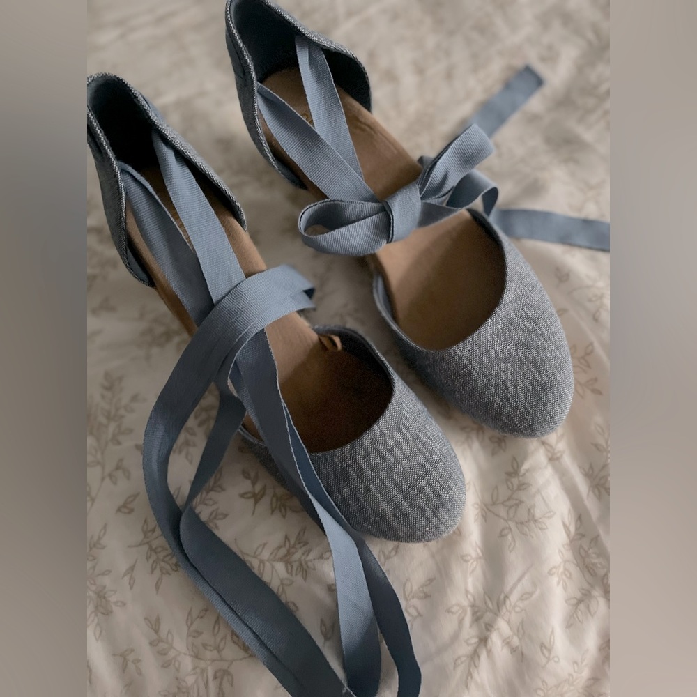 Old Navy Shoe